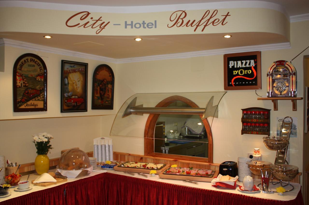 City Hotel 노인키르헨 외부 사진